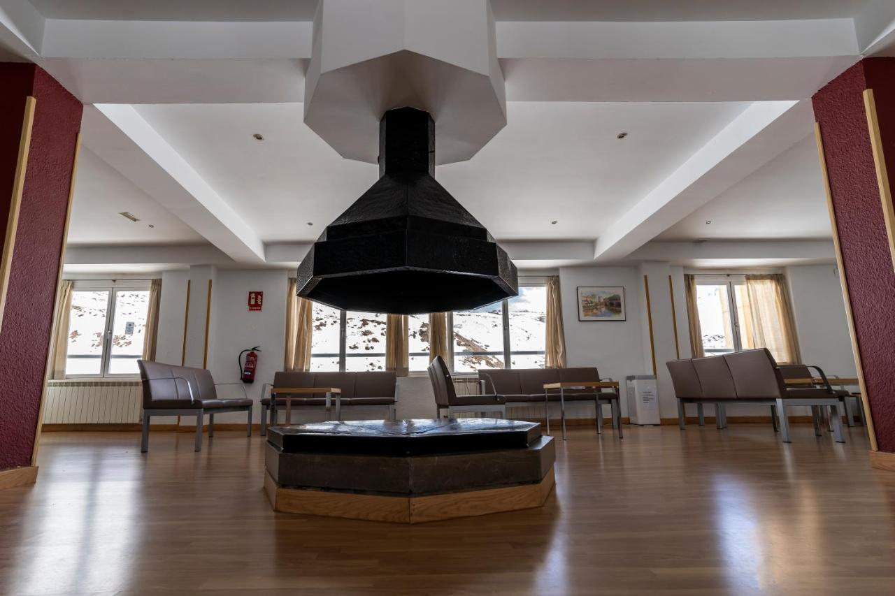 Albergue Inturjoven Сьерра-Невада Экстерьер фото