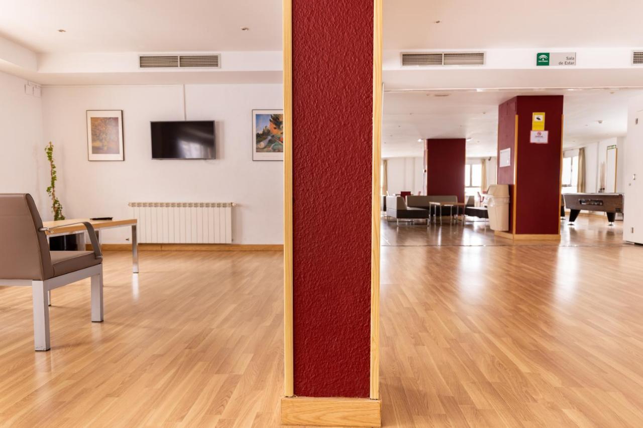 Albergue Inturjoven Сьерра-Невада Экстерьер фото