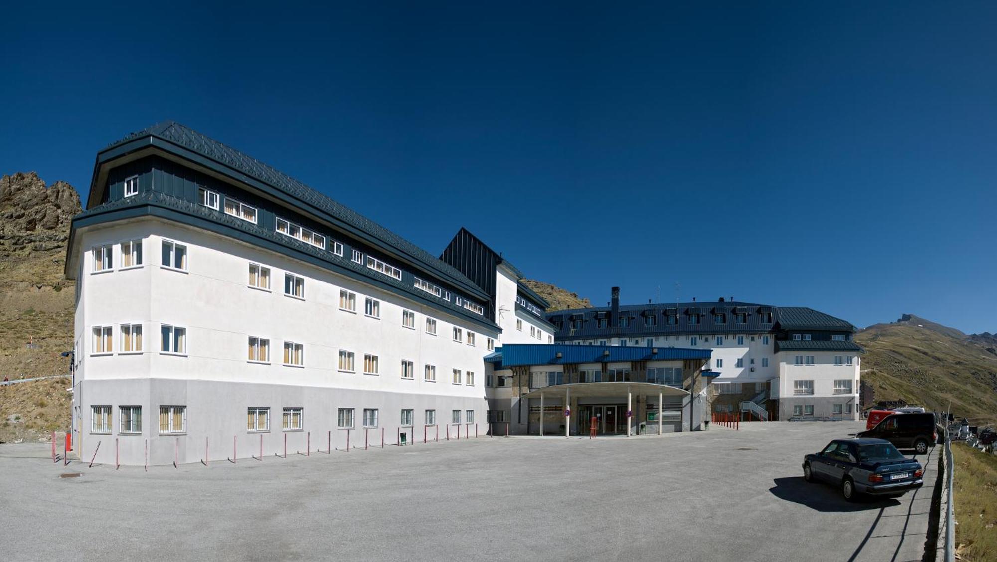 Albergue Inturjoven Сьерра-Невада Экстерьер фото